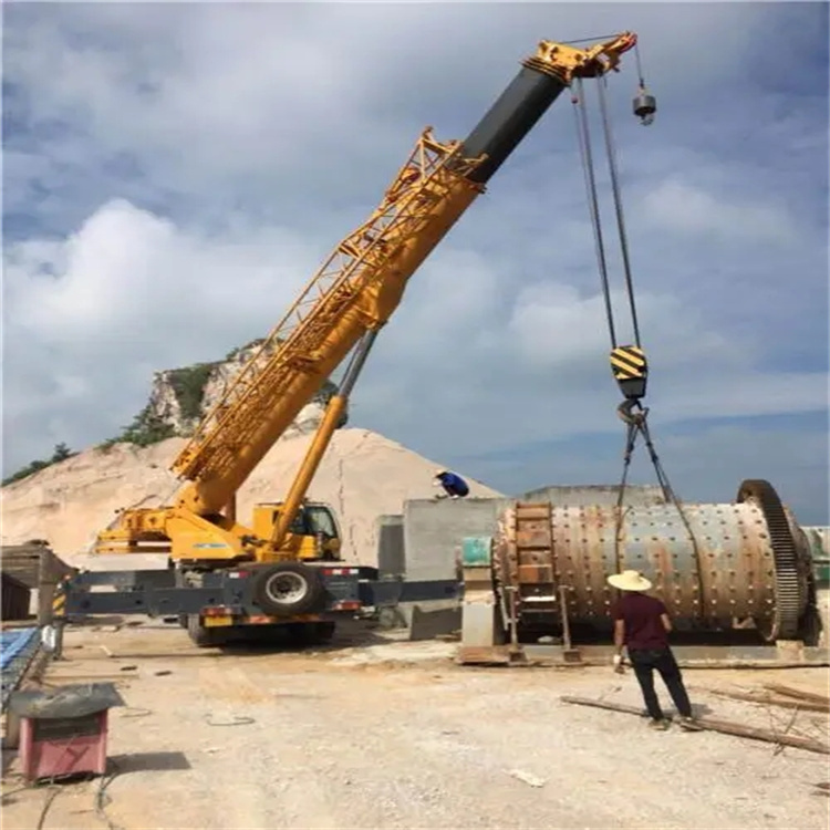 安岳吊车的运输费用是否包含在租赁费用中