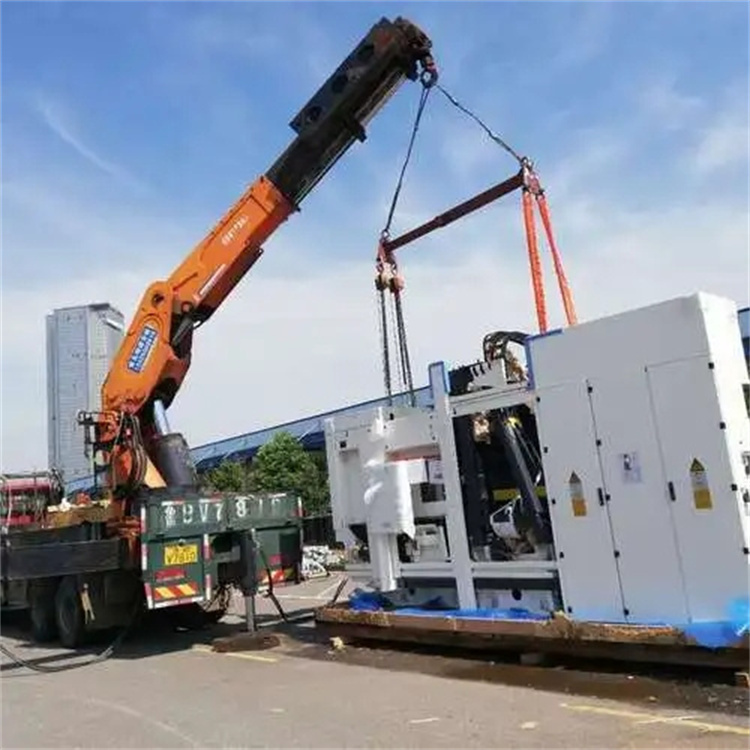 安岳附近小吊车联系方式|8-16吨|本地及时服务