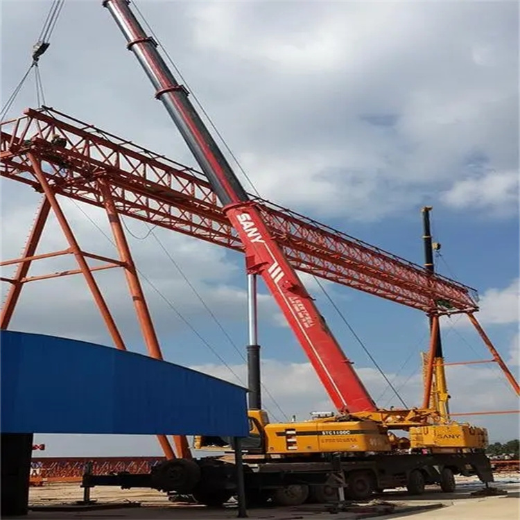 安岳钢结构吊装